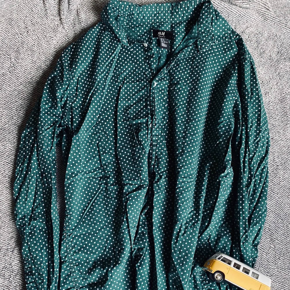 H & M Button Up